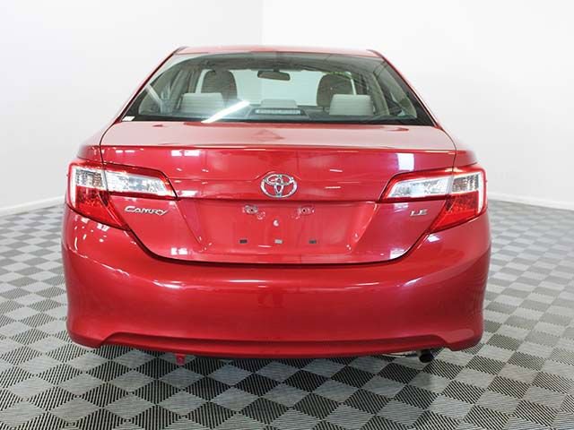 Used 2012 Toyota Camry LE w/ Protection Pkg FWD image 5