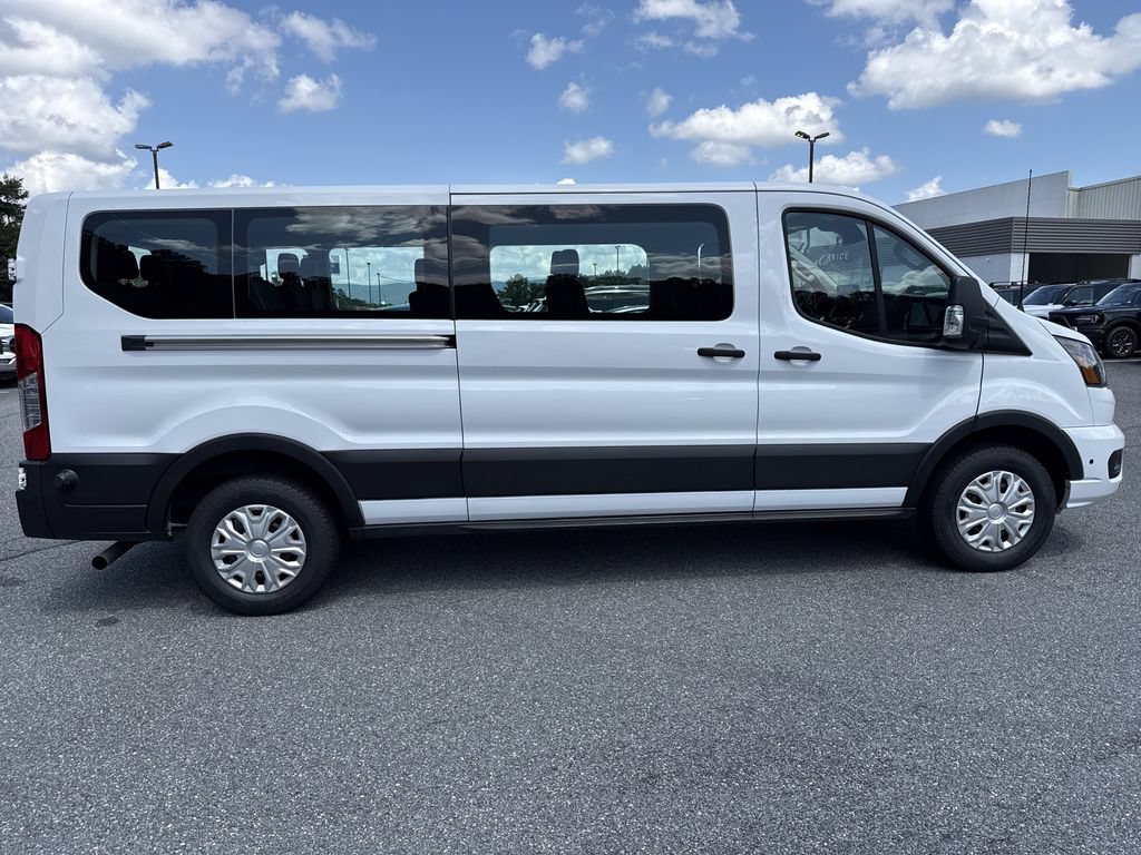 Used 2024 Ford Transit 350 XLT RWD image 8