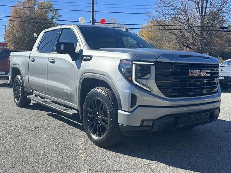 Used 2026 GMC Sierra 1500 Elevation w/ Elevation Premium Package image 4
