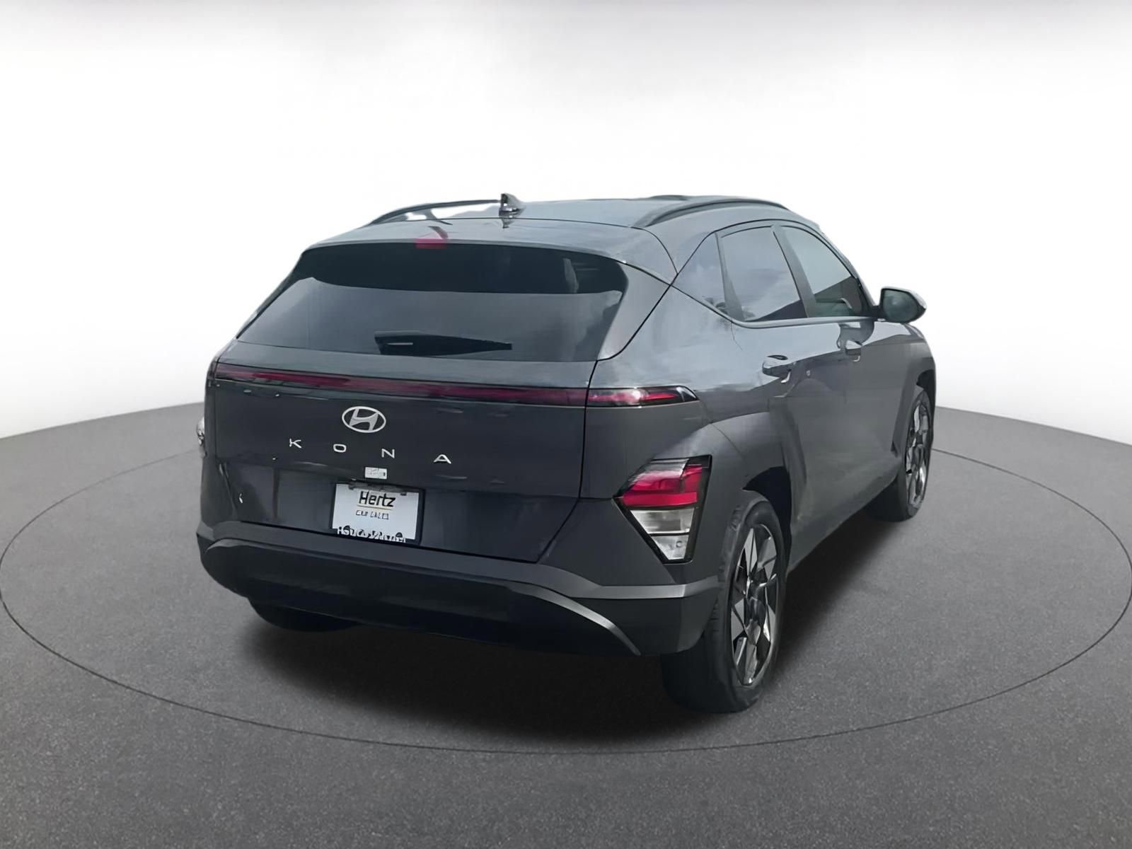Used 2025 Hyundai Kona SEL image 14