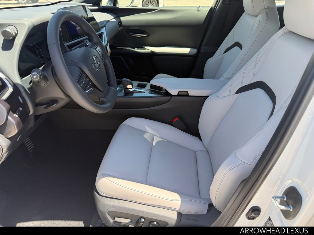 New 2026 Lexus UX 300h FWD image 12