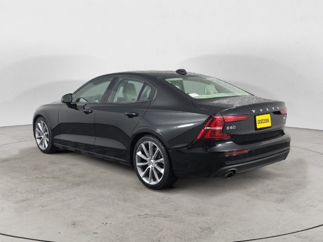 Used 2019 Volvo S60 T5 Momentum FWD image 7
