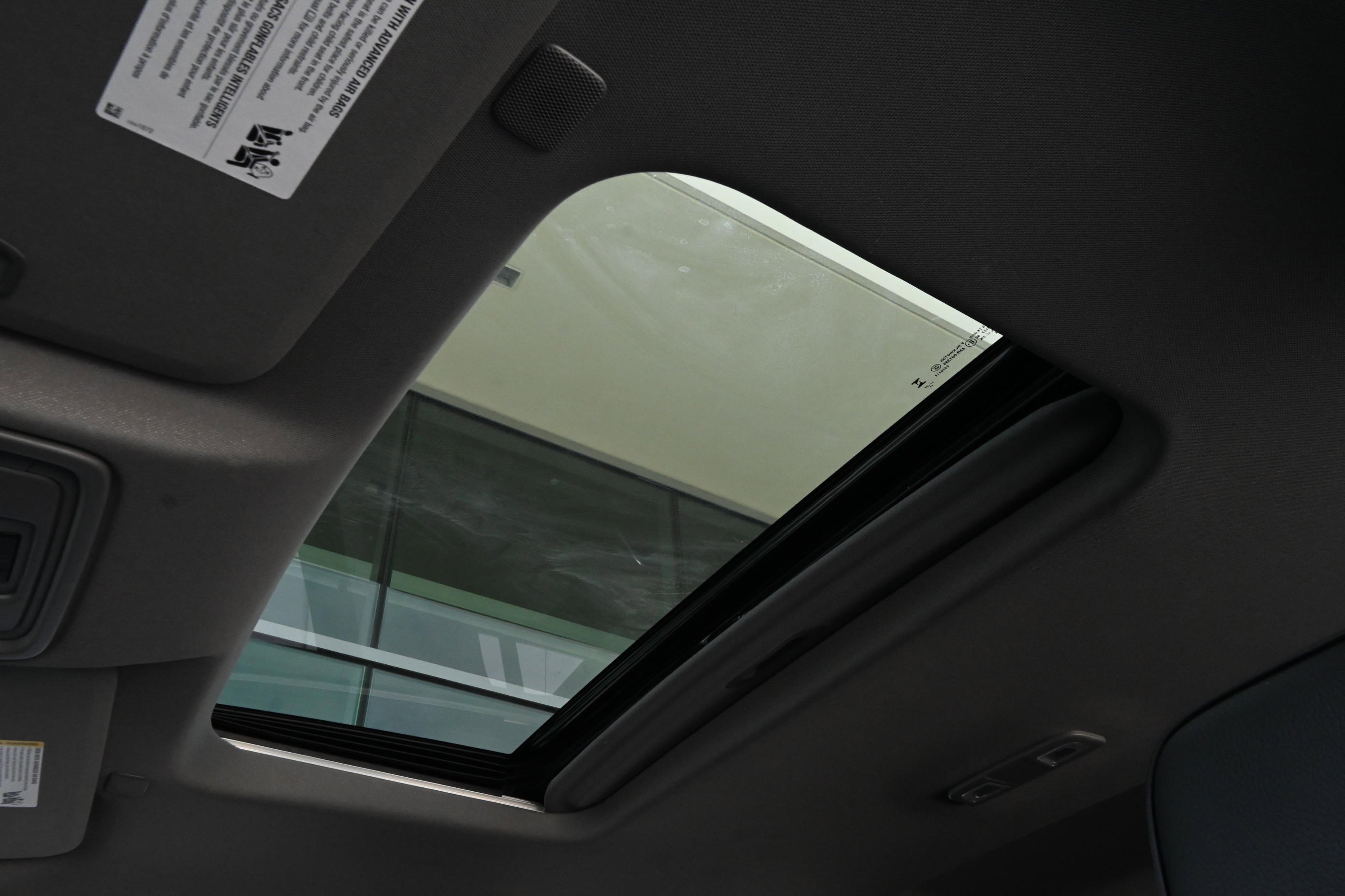 Used 2024 GMC Sierra 2500 Denali w/ Denali Reserve Package image 27