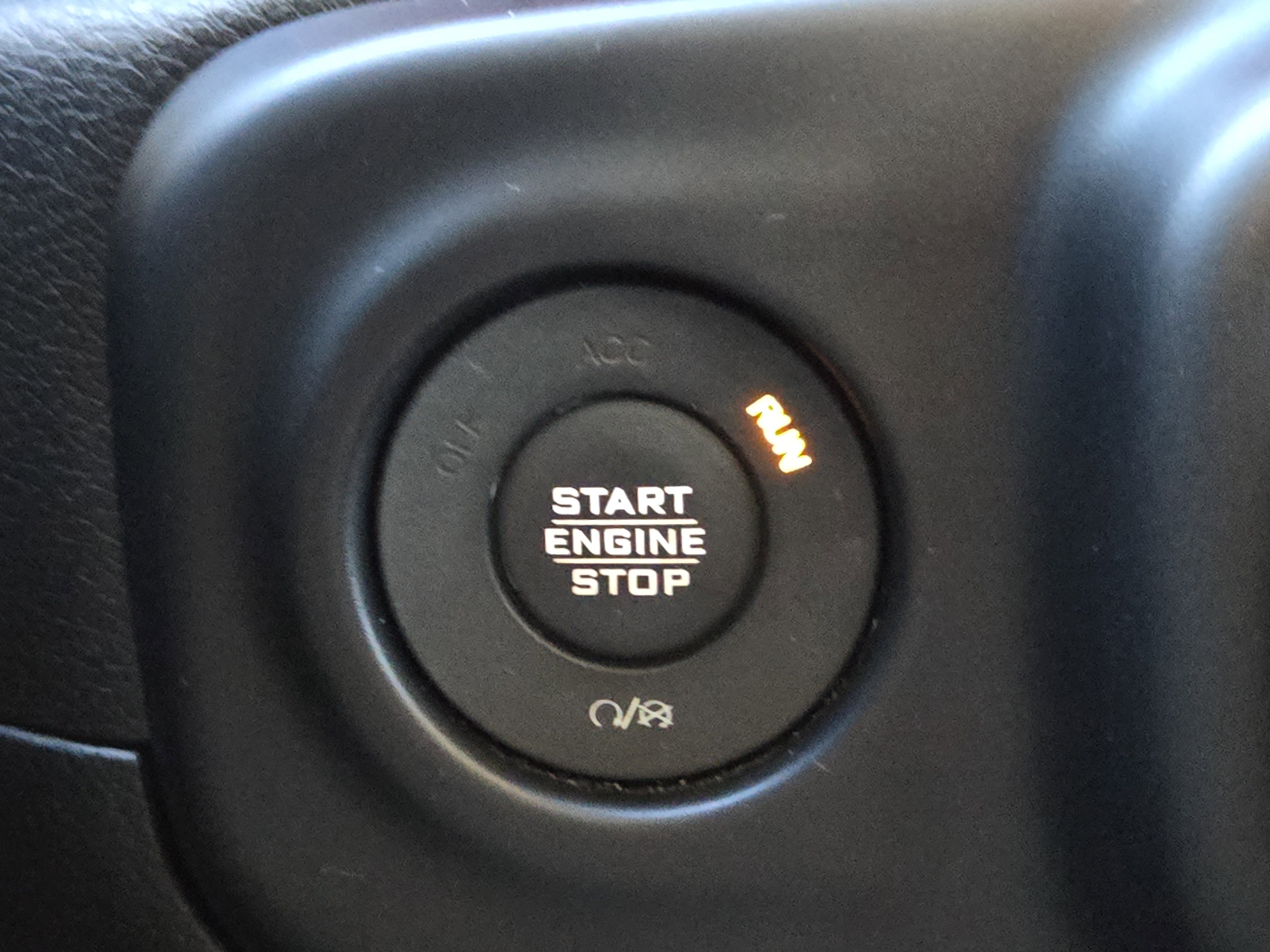 Used 2020 Jeep Gladiator Rubicon w/ Cold Weather Group image 23