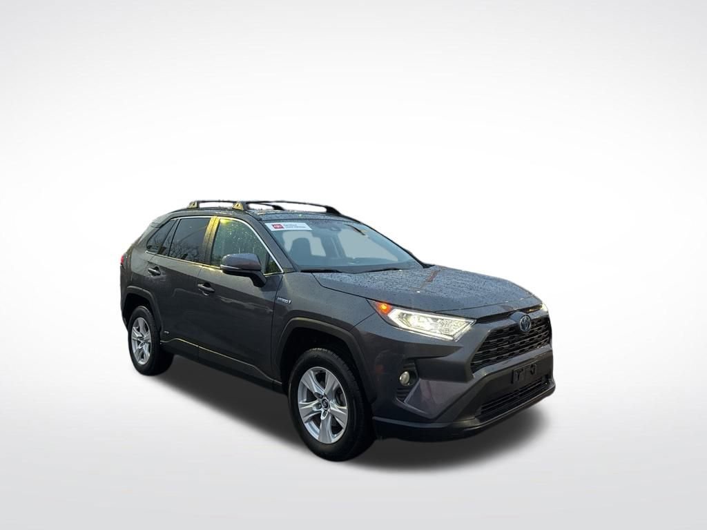Certified 2020 Toyota RAV4 XLE image 7