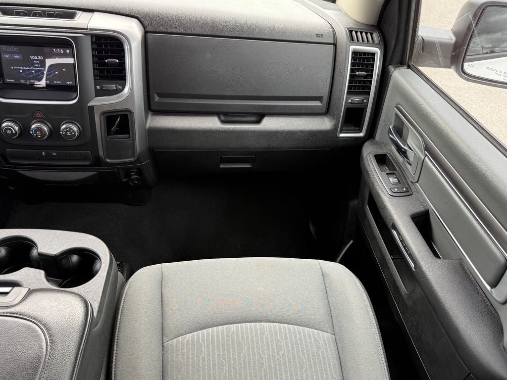 Used 2021 RAM 1500 Classic SLT AWD/4WD image 15