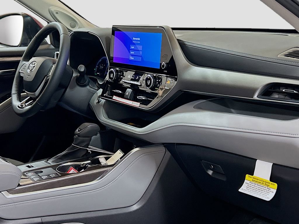 New 2026 Toyota Highlander Limited AWD/4WD image 30