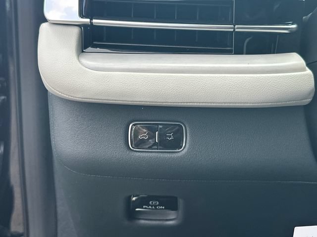 New 2026 Lincoln Navigator Reserve AWD/4WD image 23