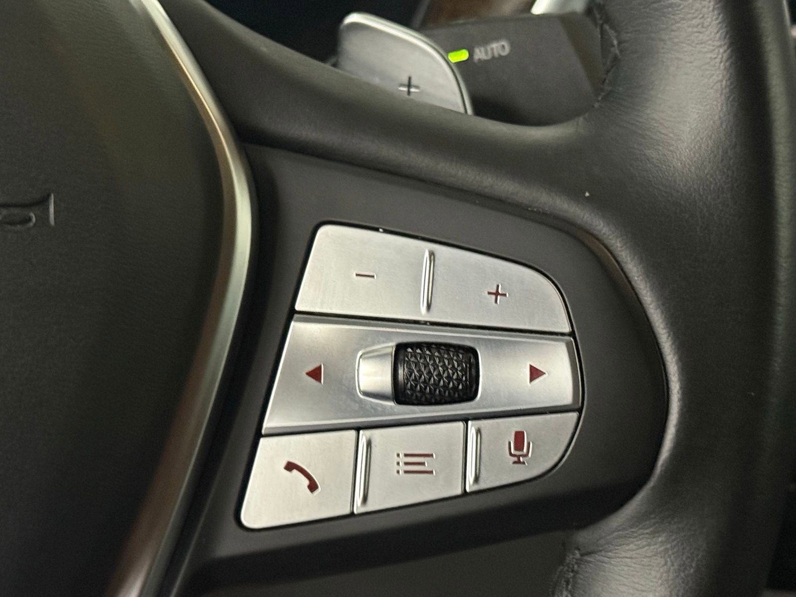 Used 2023 BMW X4 xDrive30i w/ Convenience Package image 27