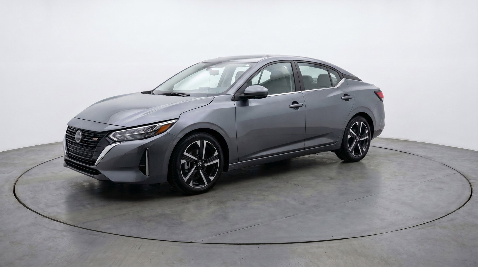 Used 2025 Nissan Sentra SV FWD image 3