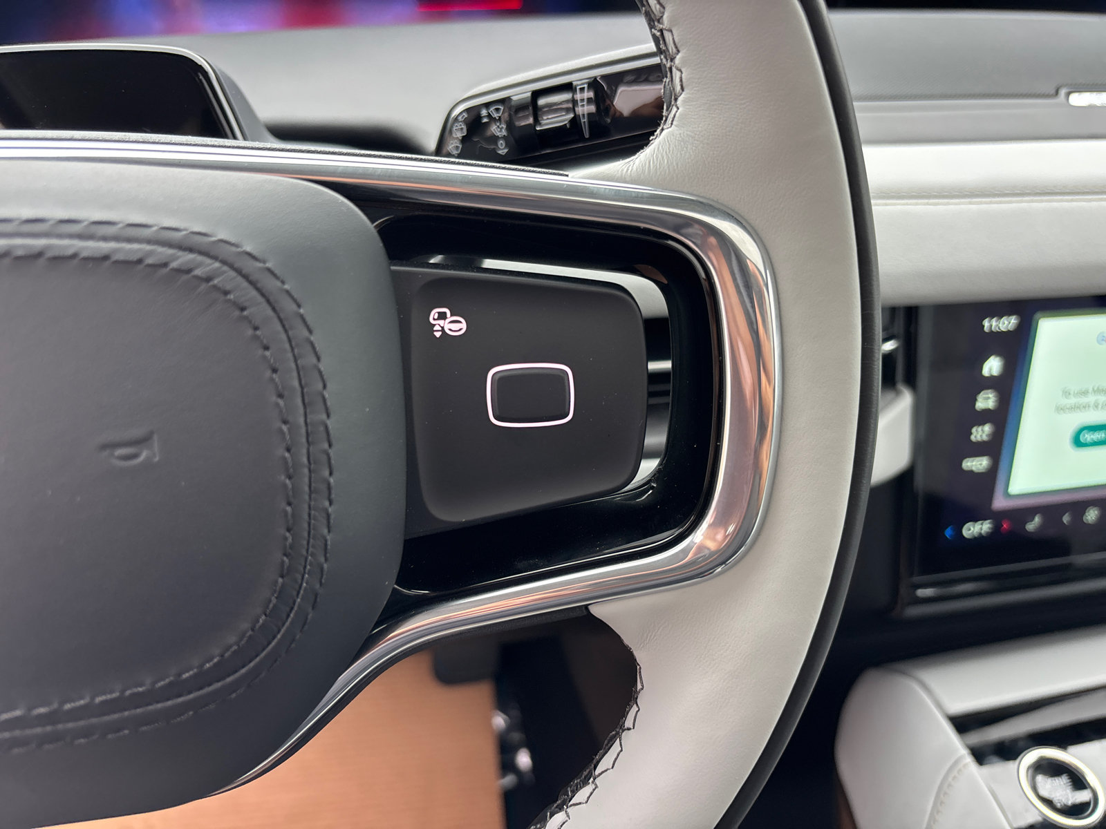 New 2026 Lincoln Navigator Black Label AWD/4WD image 17