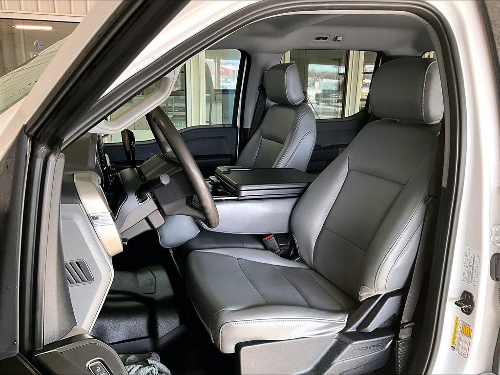 Used 2022 Ford F150 XL w/ Trailer Tow Package image 10