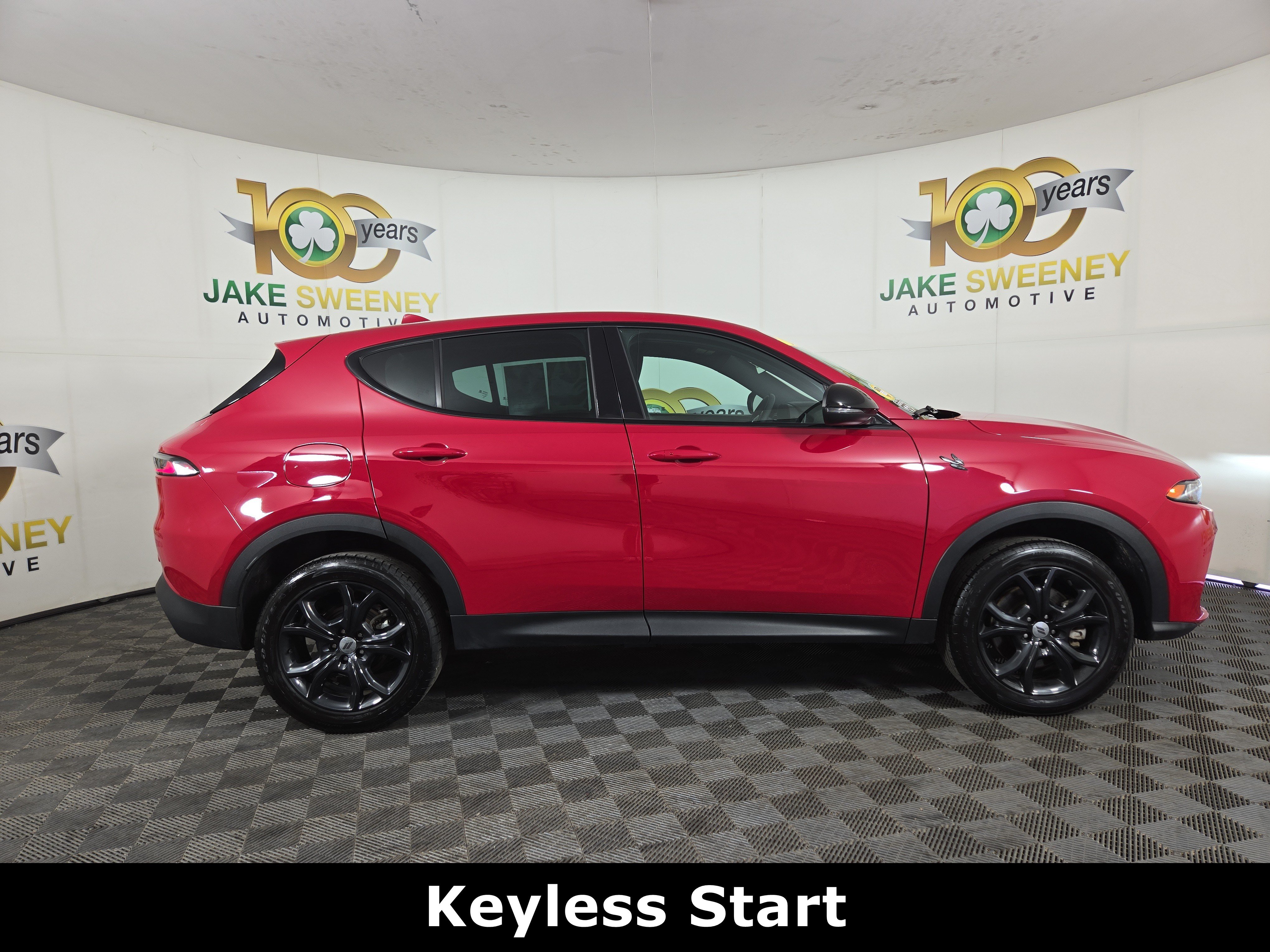 Used 2023 Dodge Hornet GT w/ GT Blacktop Package AWD/4WD image 11