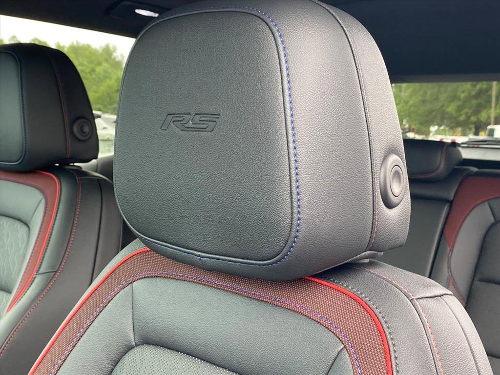 New 2026 Chevrolet Equinox RS w/ LPO, Floor Liner Package image 11