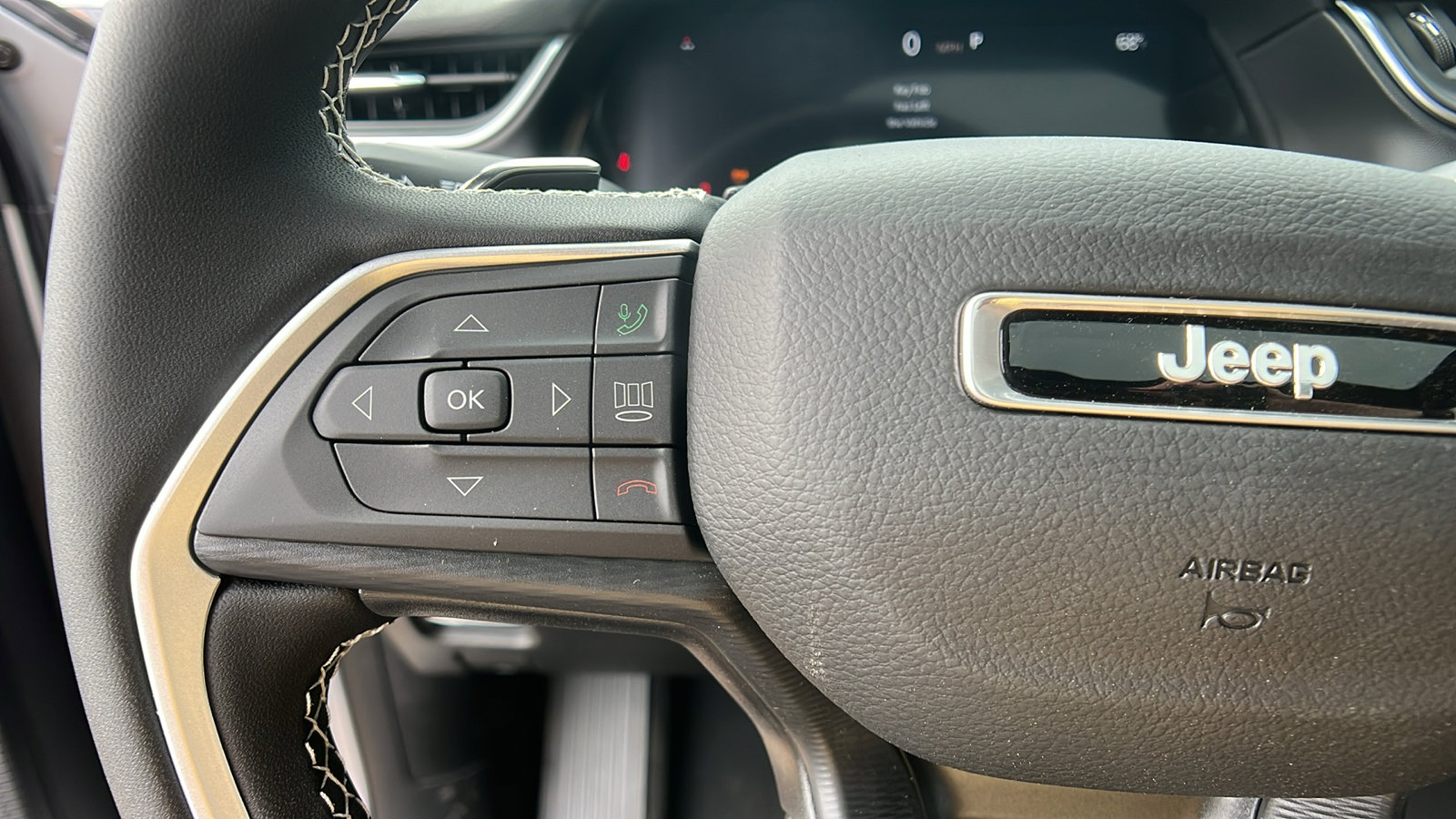 New 2025 Jeep Grand Cherokee Laredo X image 23