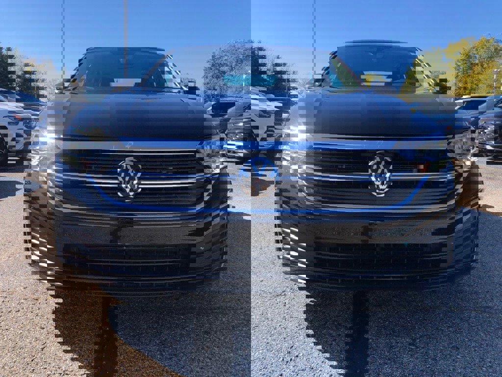 Used 2024 Volkswagen Jetta S image 2