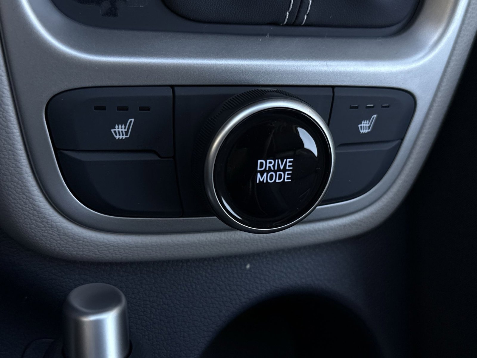 New 2026 Hyundai Venue SEL FWD image 22