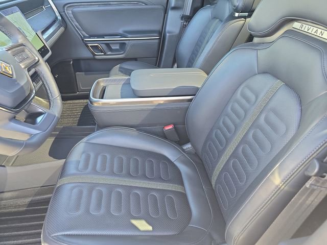 Used 2024 Rivian R1S Adventure image 19