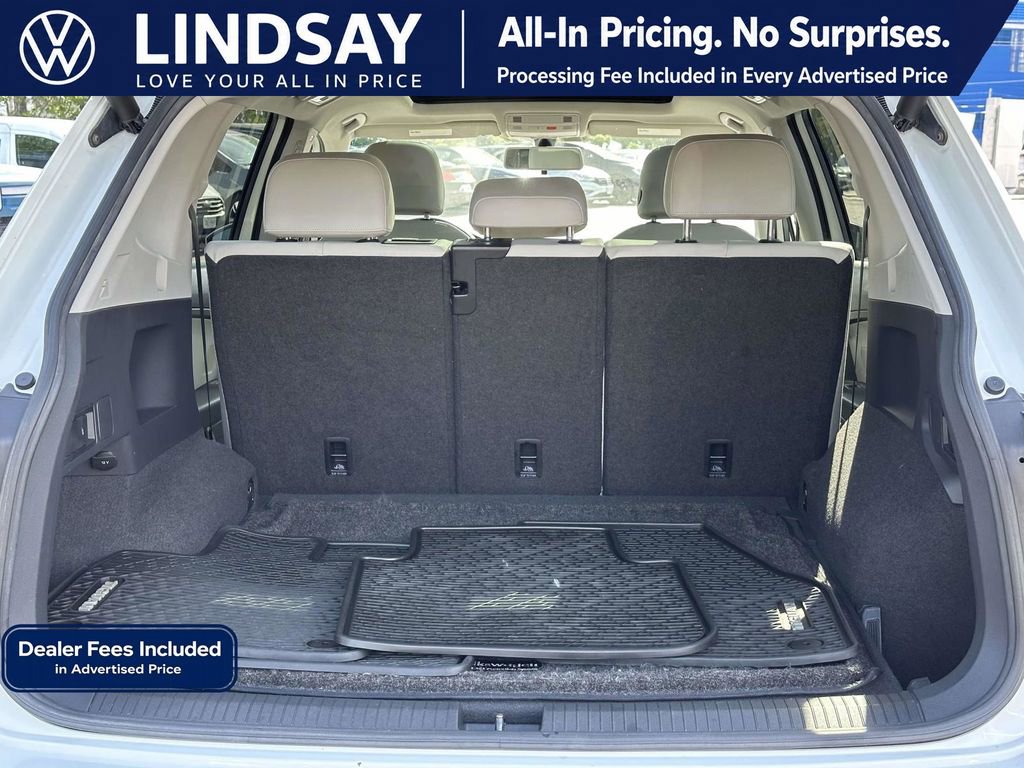 Used 2018 Volkswagen Tiguan SEL AWD/4WD image 15