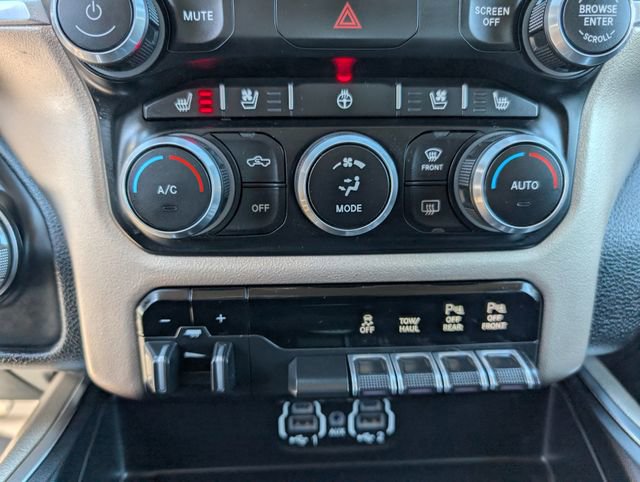 Used 2020 RAM 1500 Laramie AWD/4WD image 18