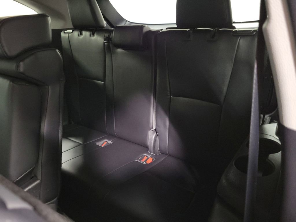 Used 2021 Toyota Highlander XLE image 25