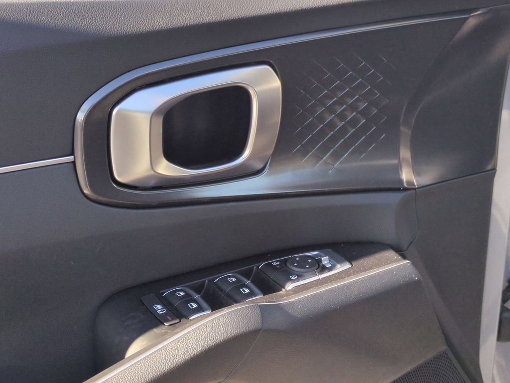 New 2026 Kia Sorento S w/ S Panoramic Sunroof Package FWD image 23