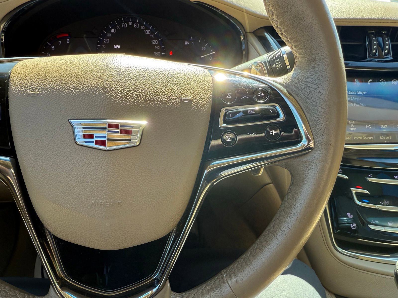 Used 2015 Cadillac CTS Luxury RWD image 19