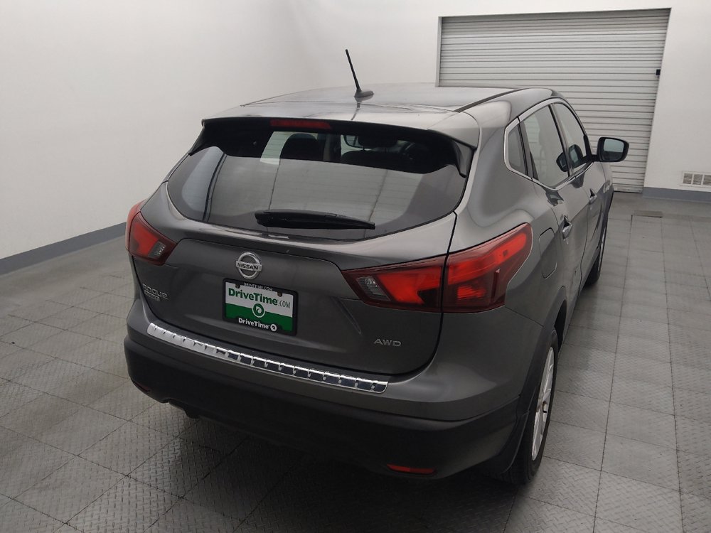 Used 2017 Nissan Rogue Sport S w/ S Appearance Package AWD/4WD image 7