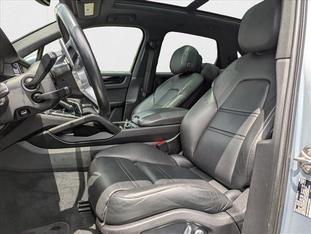 Used 2020 Porsche Cayenne S image 20