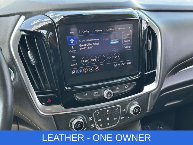 Used 2020 Chevrolet Traverse LT w/ LT Premium Package AWD/4WD image 3