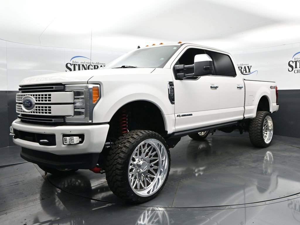 Used 2019 Ford F250 Platinum AWD/4WD image 3