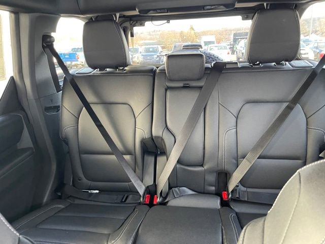 New 2025 Ford Bronco Badlands image 27