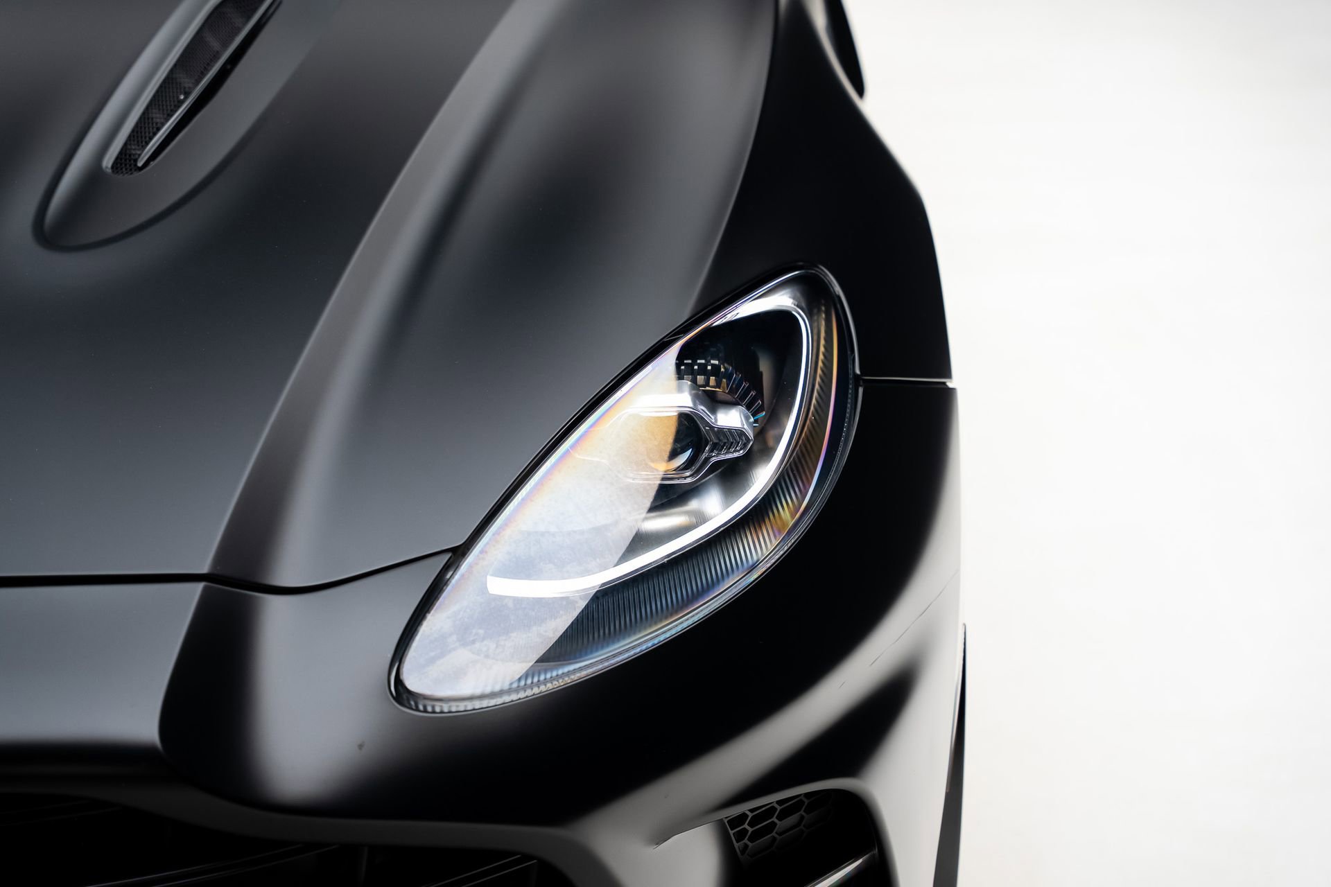 Used 2023 Aston Martin DBX 707 image 11