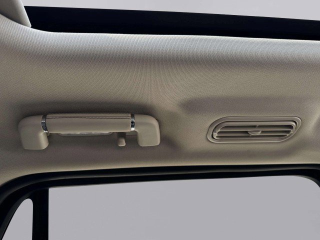 Used 2023 Lincoln Navigator Reserve image 43