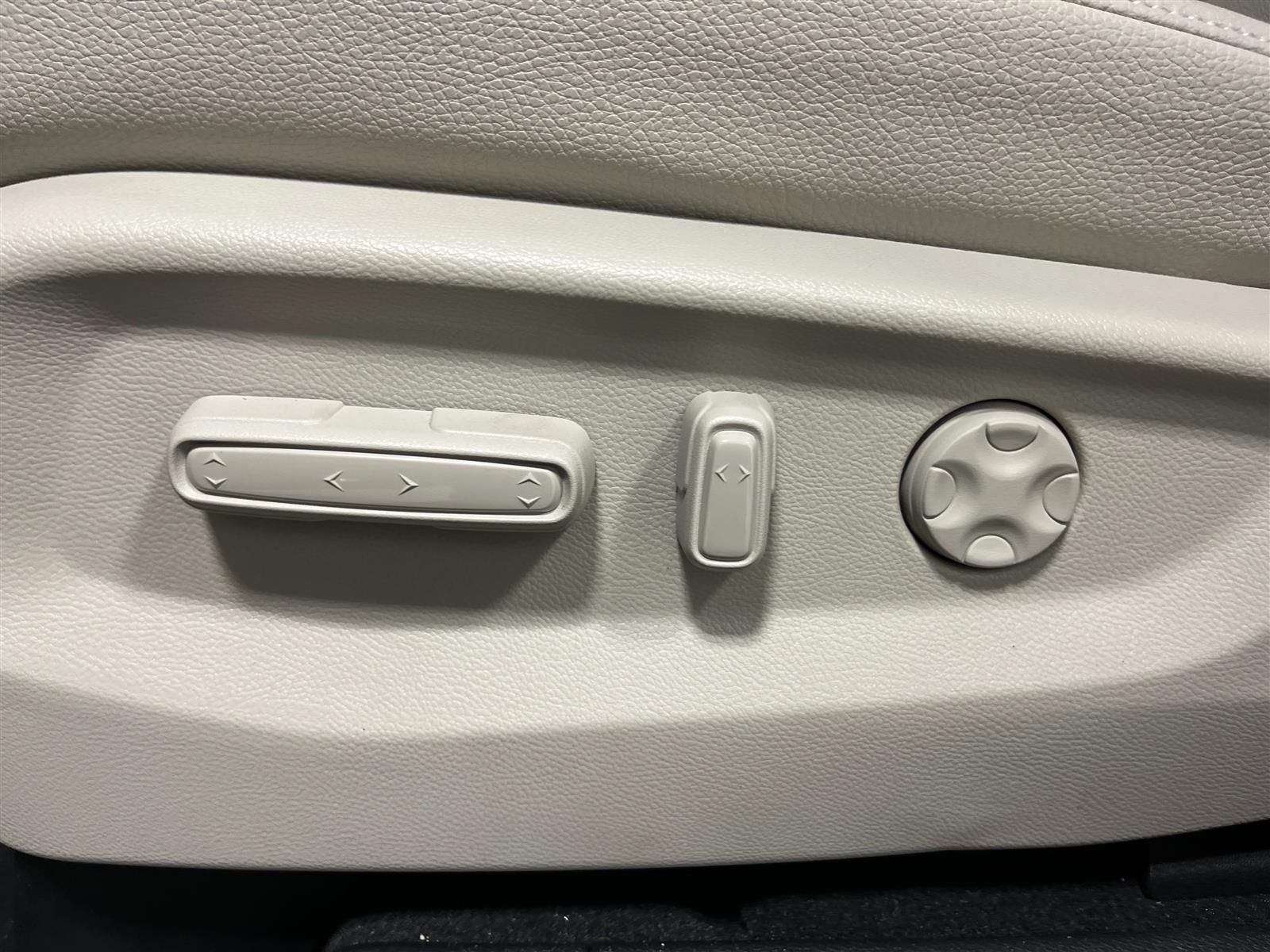 New 2026 Honda Odyssey EX-L image 9