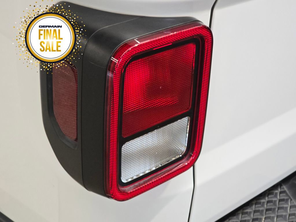 Used 2022 Jeep Gladiator Sport image 13