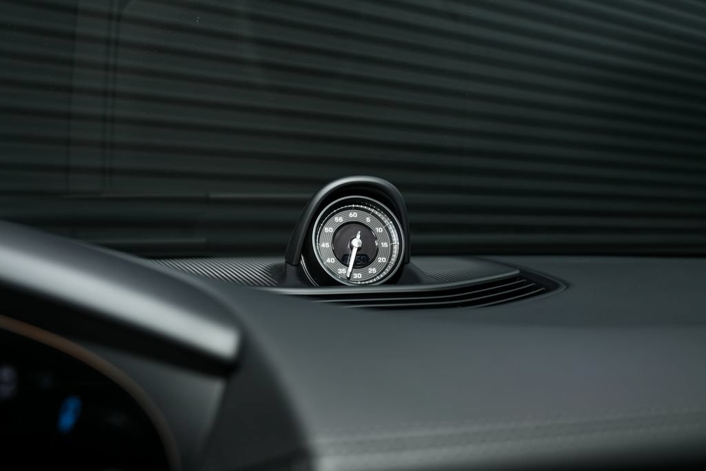 New 2026 Porsche Taycan GTS AWD/4WD image 24