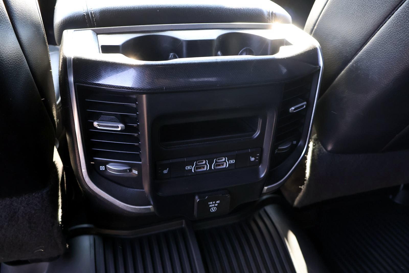 Used 2021 RAM 2500 Laramie AWD/4WD image 15