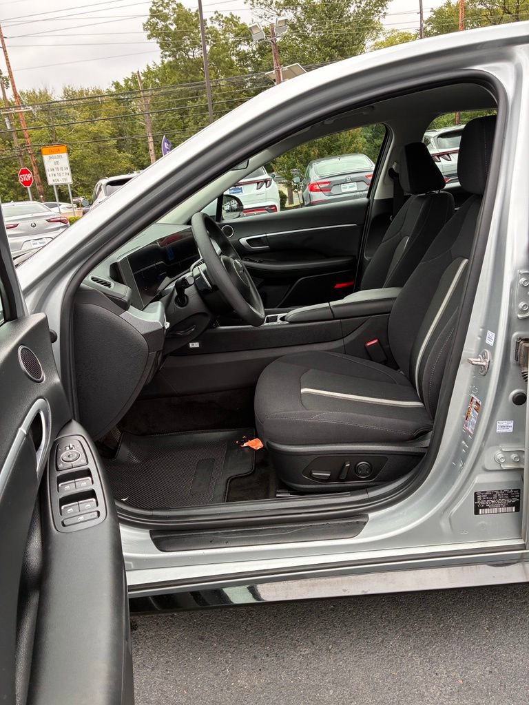 Used 2024 Hyundai Sonata SEL AWD/4WD image 22