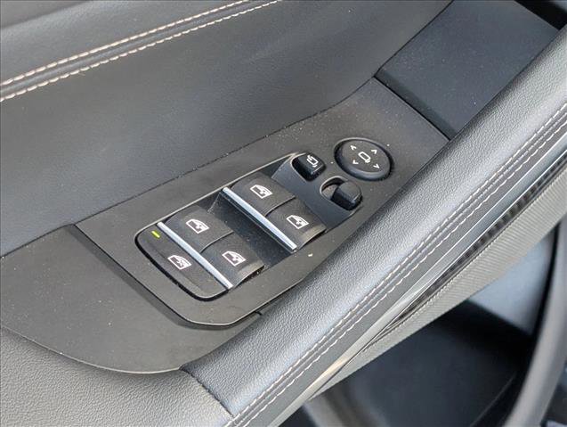 Certified 2025 BMW X6 M60i w/ Executive Package AWD/4WD image 12