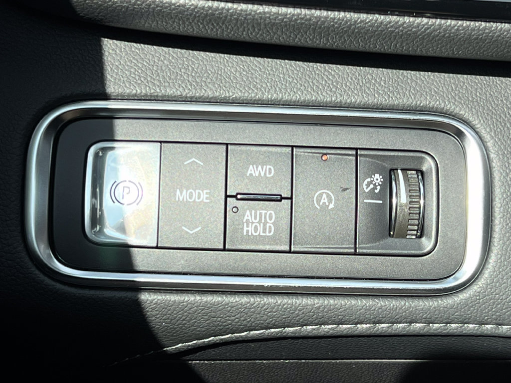 New 2026 Buick Enclave Avenir w/ Super Cruise Package AWD/4WD image 18