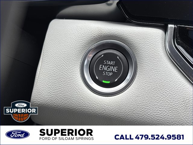 Used 2024 GMC Canyon AT4X image 31