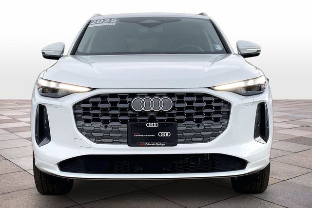 Used 2025 Audi Q5 Premium Plus w/ Premium Plus AWD/4WD image 3