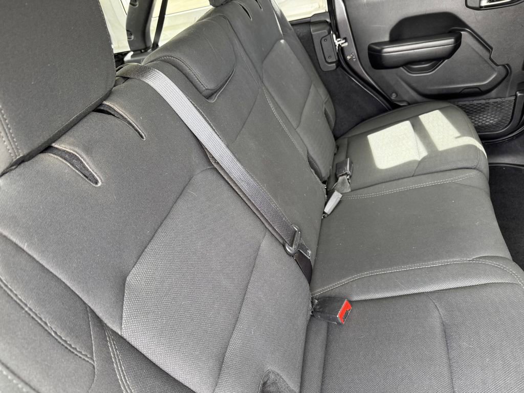 Used 2019 Jeep Wrangler Unlimited Sport S AWD/4WD image 26