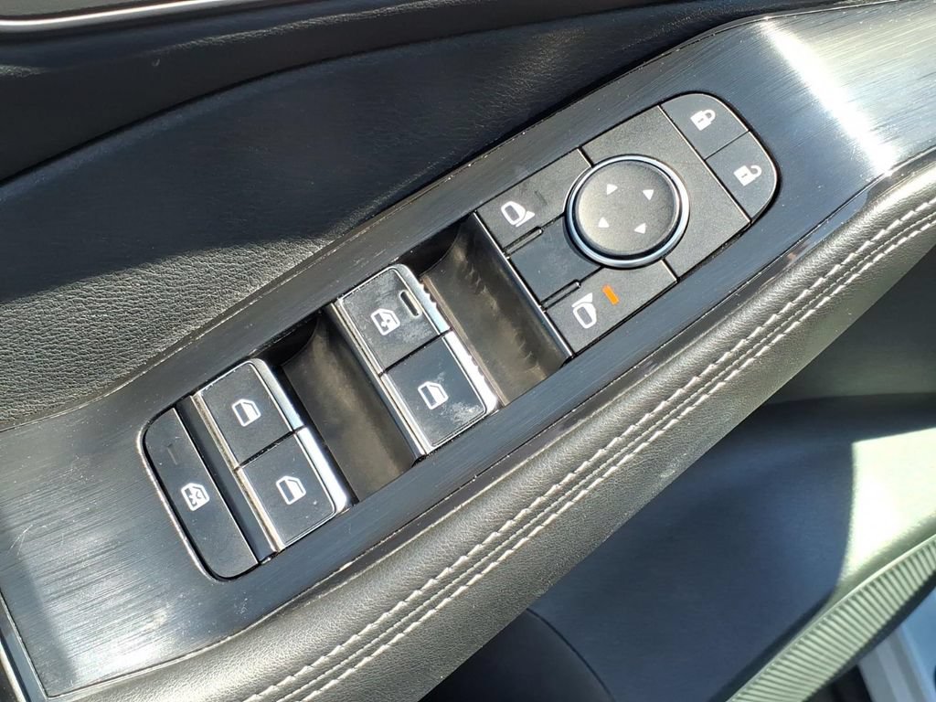 Certified 2023 Nissan Rogue SL w/ SL Premium Package AWD/4WD image 20