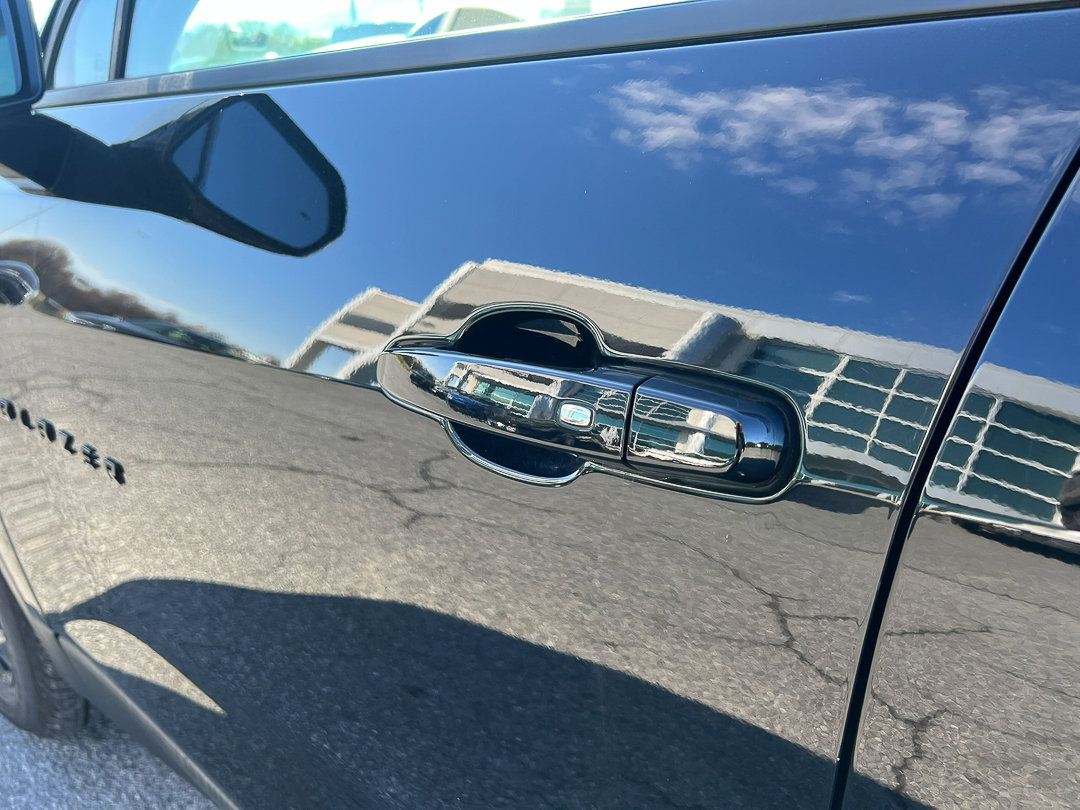 Used 2025 Chevrolet Blazer LT w/ Midnight/Sport Edition image 11