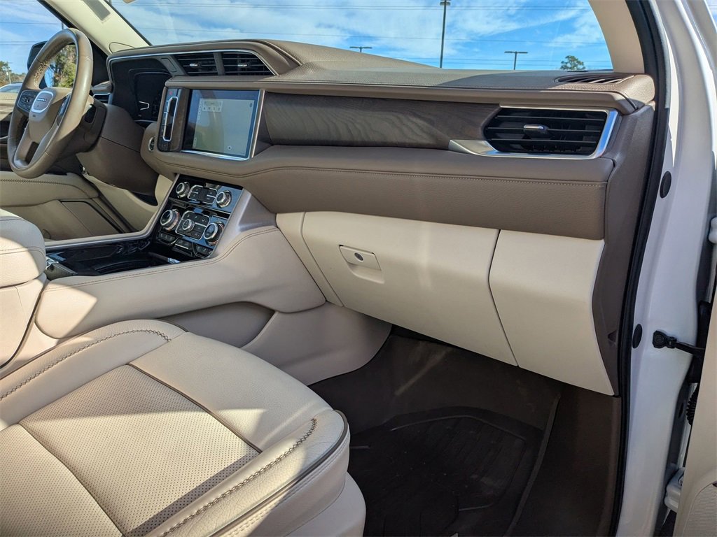 Certified 2024 GMC Yukon XL Denali image 33