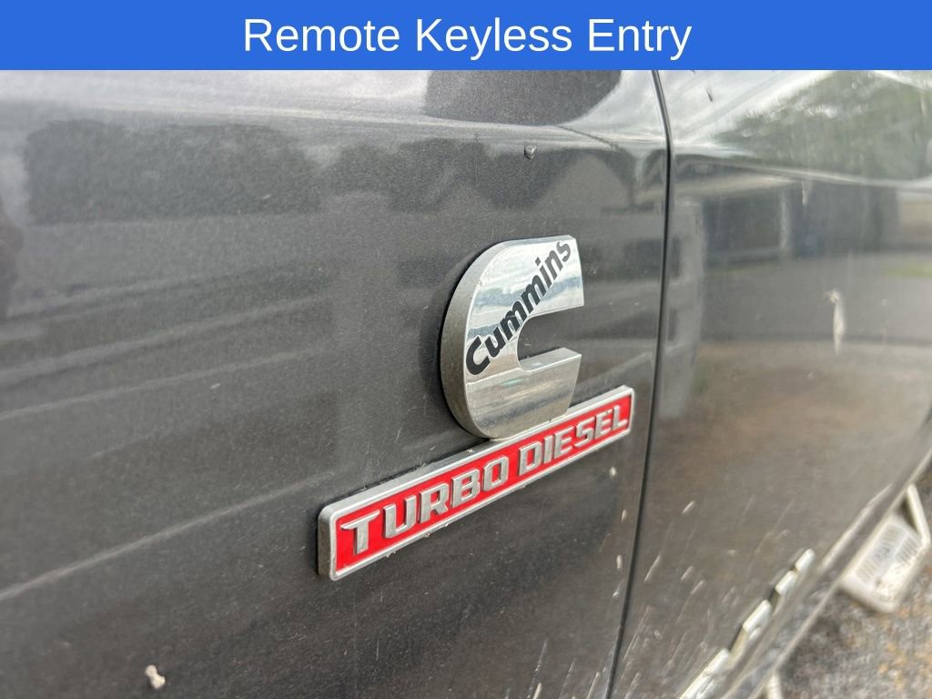 Used 2019 RAM 3500 Tradesman w/ Chrome Appearance Group AWD/4WD image 6