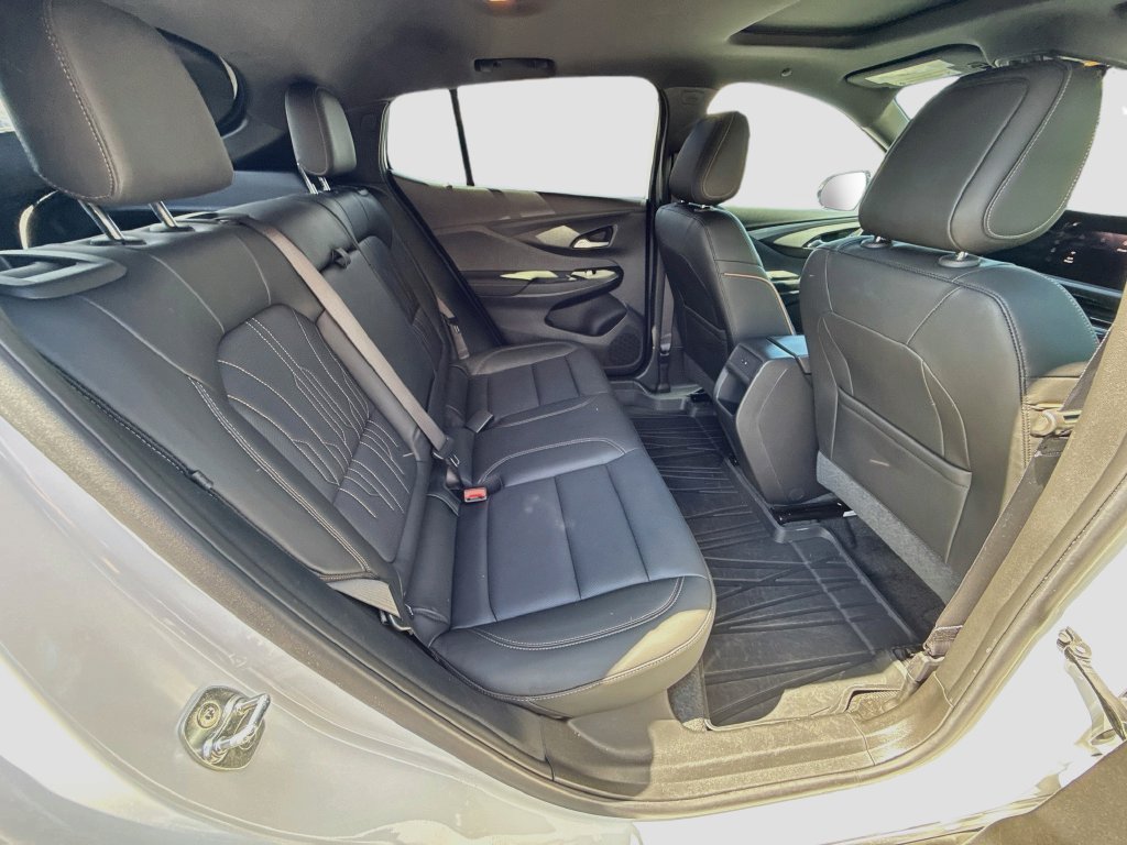 Used 2024 Buick Envista Avenir FWD image 28
