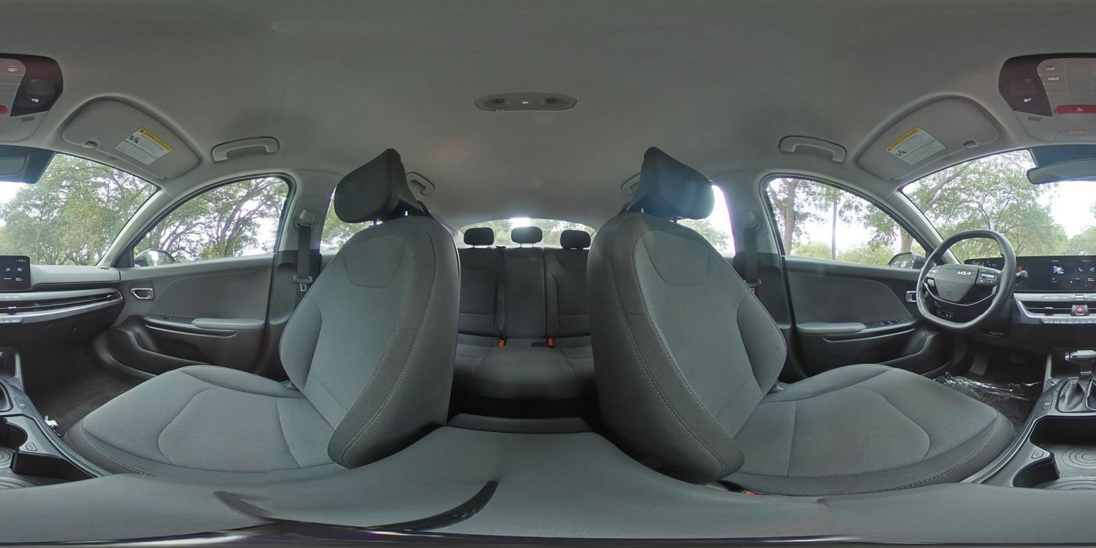 Used 2025 Kia K4 FWD image 41